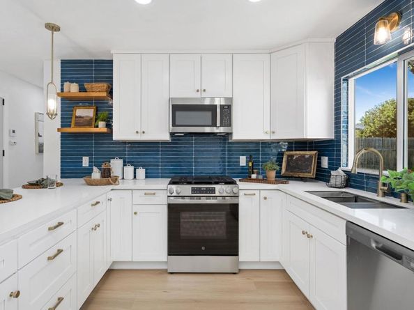 4824 Siesta Drive, Oceanside CA 92057