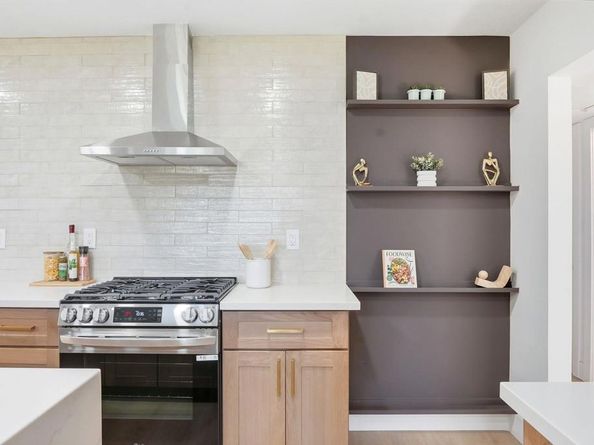 5822 Stadium Street, San Diego CA 92122