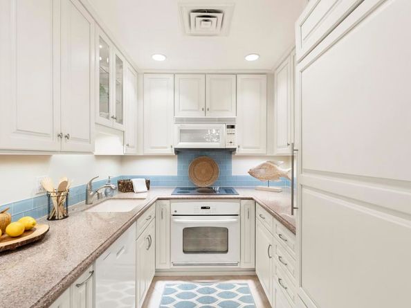 939 Coast Boulevard 4C, La Jolla CA 92037