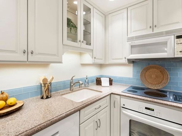 939 Coast Boulevard 4C, La Jolla CA 92037