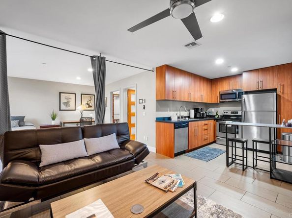 614 Ocean View Avenue, Encinitas CA 92024