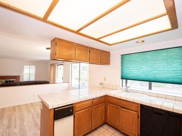 2432 Live Oak Road, Escondido CA 92029