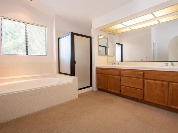 2432 Live Oak Road, Escondido CA 92029