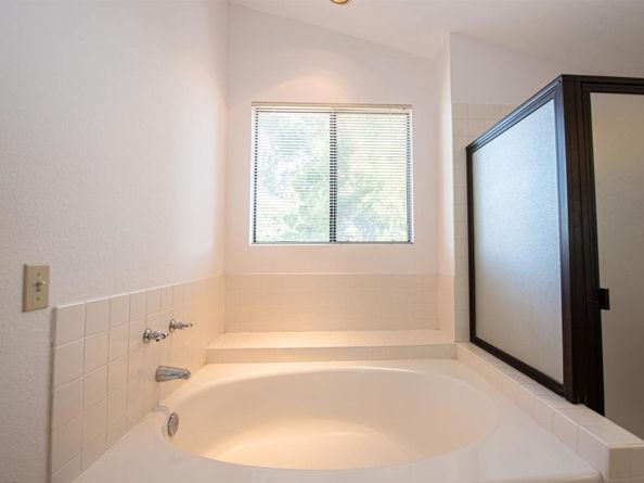 2432 Live Oak Road, Escondido CA 92029
