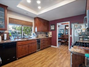 383 Morningside, Vista CA 92084