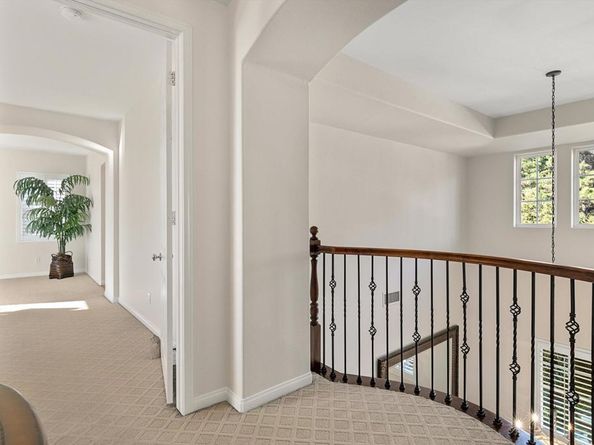 1490 Schoolhouse Way, San Marcos CA 92078