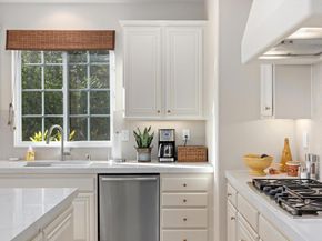 1490 Schoolhouse Way, San Marcos CA 92078
