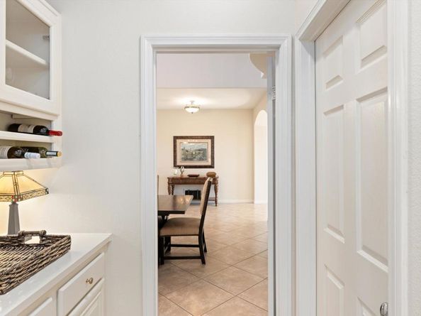 1490 Schoolhouse Way, San Marcos CA 92078