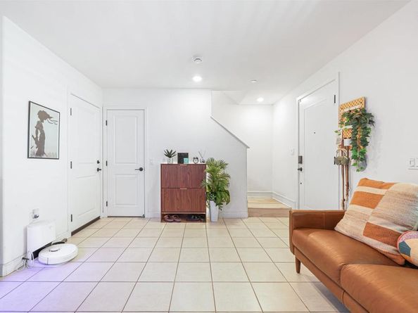 2111 Acara Circle, San Diego CA 92154