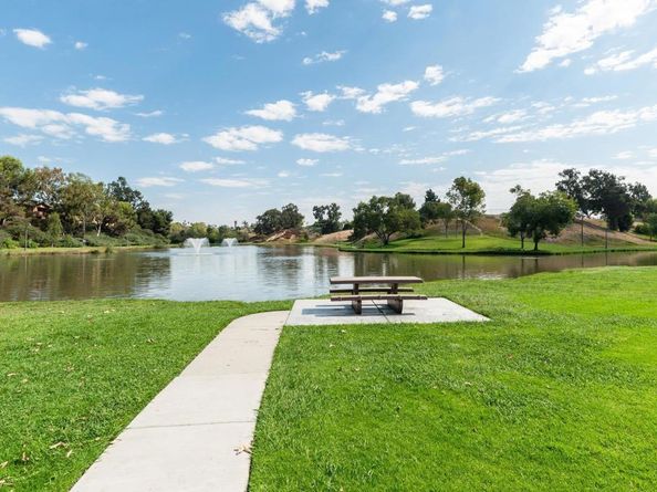 518 Calle Montecito 95, Oceanside CA 92057