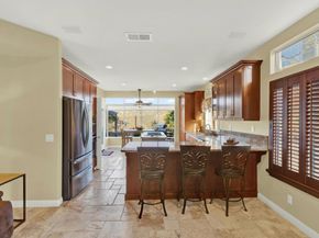 2162 View Crest Gln, Escondido CA 92026