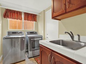 2162 View Crest Gln, Escondido CA 92026