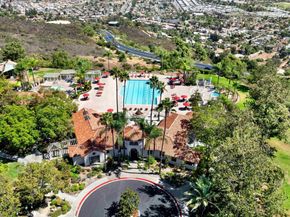 2162 View Crest Gln, Escondido CA 92026
