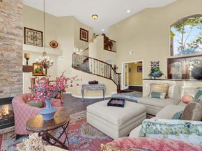 2162 View Crest Gln, Escondido CA 92026