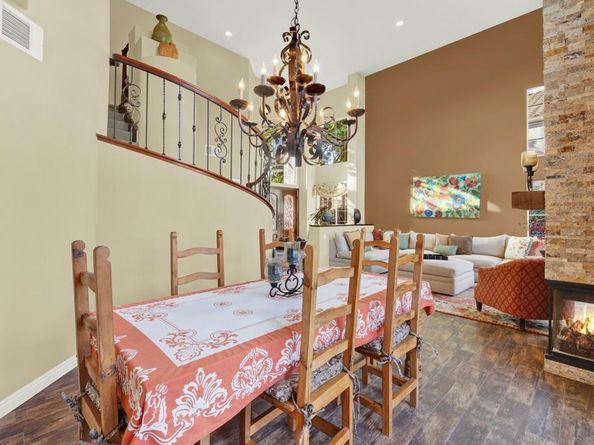 2162 View Crest Gln, Escondido CA 92026