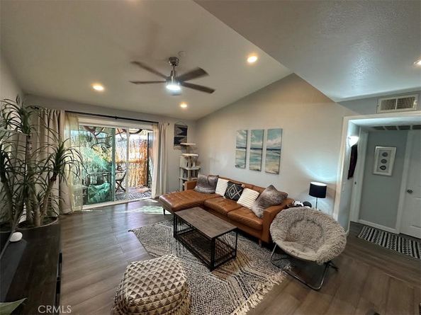 23234 Orange Avenue 2, Lake Forest CA 92630