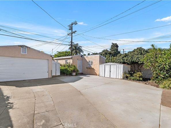 3959 Denker Avenue, Los Angeles CA 90062