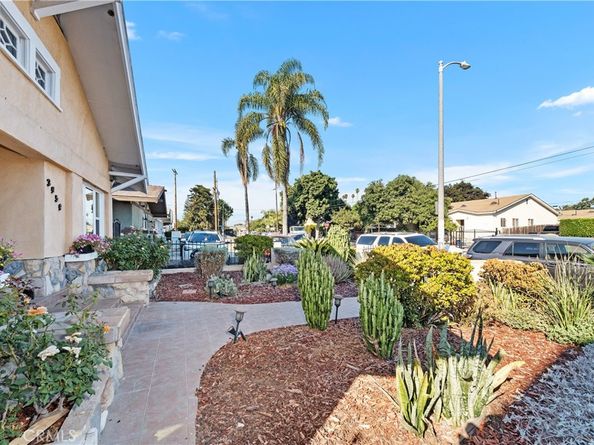 3959 Denker Avenue, Los Angeles CA 90062