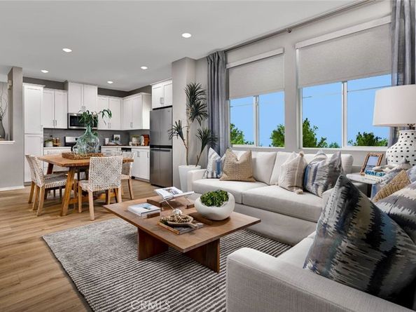 4192 S S. Limecrest Paseo 29, Ontario CA 91761