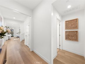 112 Velvet Leaf, Irvine CA 92620