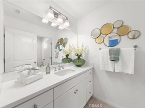 112 Velvet Leaf, Irvine CA 92620