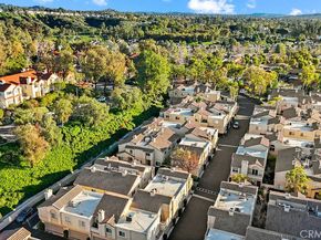 21174 Gladiolos, Lake Forest CA 92630