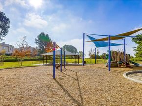 21174 Gladiolos, Lake Forest CA 92630