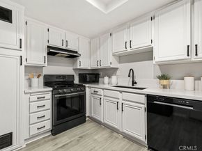 21174 Gladiolos, Lake Forest CA 92630