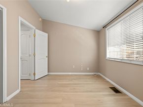 925 E Walnut, Glendora CA 91741