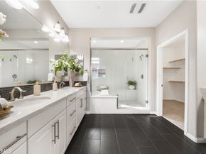 102 Yellow Pine, Irvine CA 92618