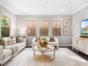 102 Yellow Pine, Irvine CA 92618