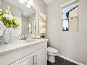 102 Yellow Pine, Irvine CA 92618