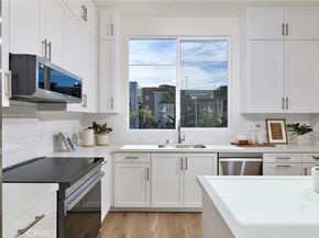 7268 Ellington Drive, Huntington Beach CA 92647