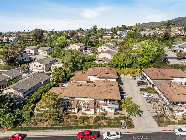 9830 Caminito Cuadro, San Diego CA 92129