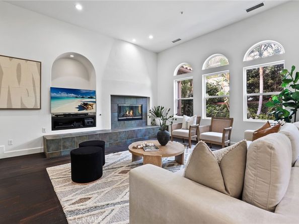 12215 Wyne Ct, Tustin CA 92782