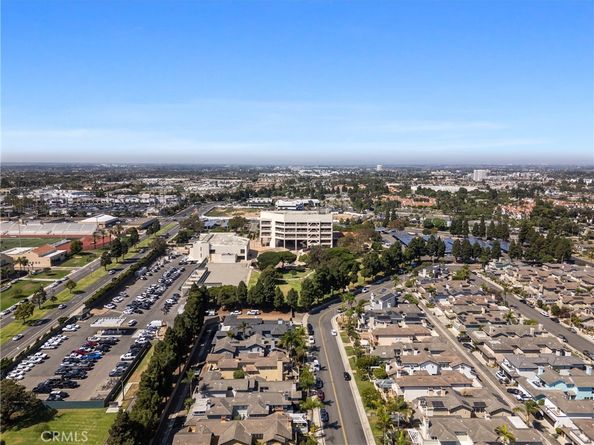 1824 Park Street, Huntington Beach CA 92648