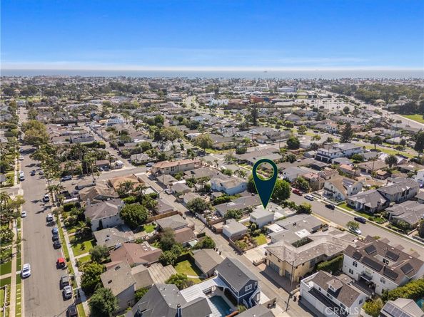 1824 Park Street, Huntington Beach CA 92648