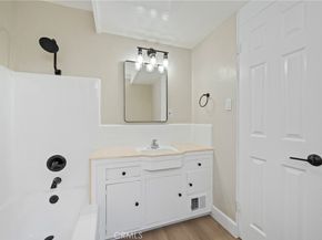 1824 Park Street, Huntington Beach CA 92648