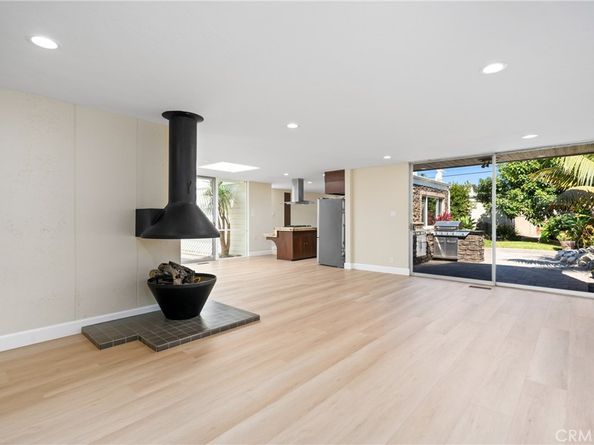 1824 Park Street, Huntington Beach CA 92648
