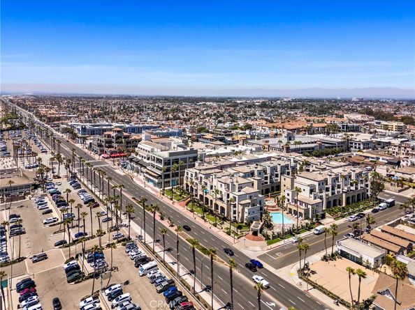 1824 Park Street, Huntington Beach CA 92648
