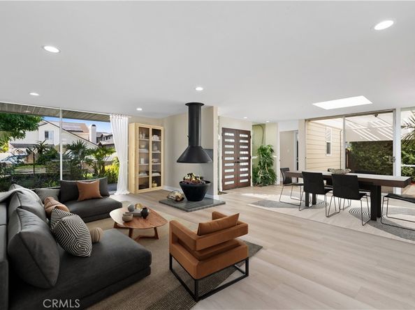 1824 Park Street, Huntington Beach CA 92648
