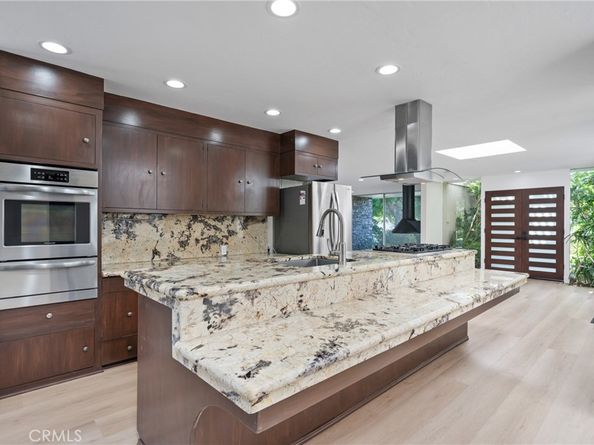 1824 Park Street, Huntington Beach CA 92648