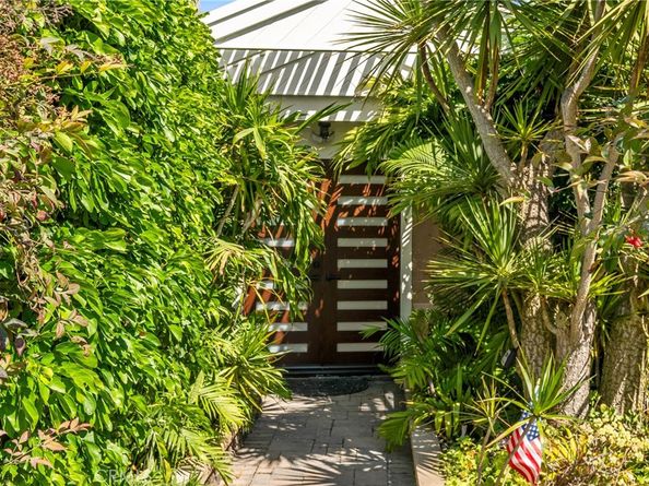 1824 Park Street, Huntington Beach CA 92648