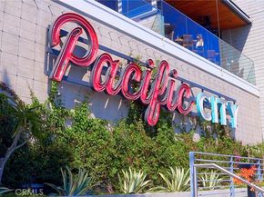1824 Park Street, Huntington Beach CA 92648