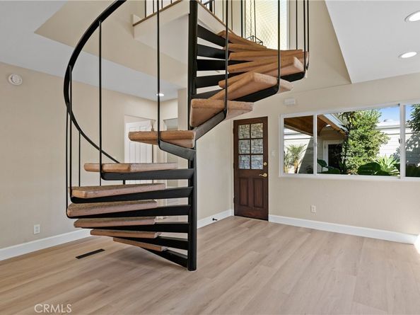 1824 Park Street, Huntington Beach CA 92648