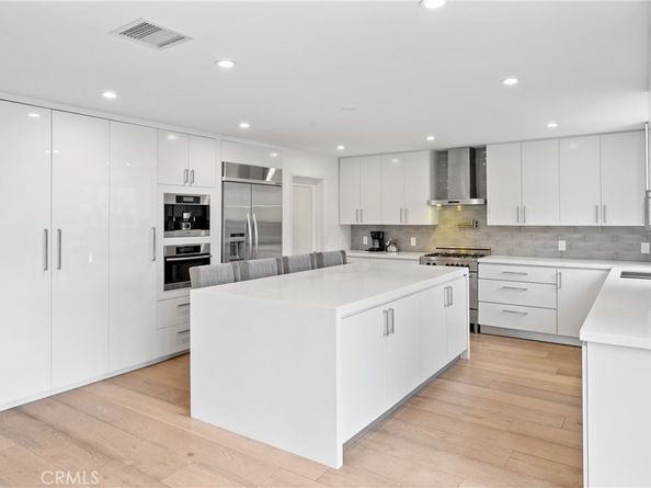 15441 Alsace Circle, Irvine CA 92604