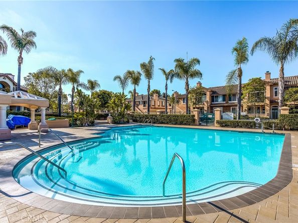 1408 Solvay Aisle, Irvine CA 92606