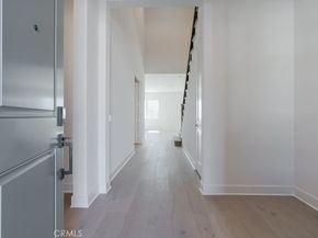 752 Via Arezzo Place, Altadena CA 91001