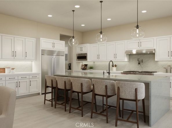 752 Via Arezzo Place, Altadena CA 91001
