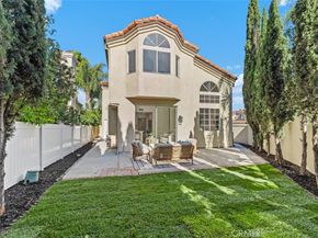 32 Comiso, Irvine CA 92614